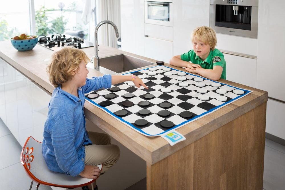 Γιγάντια Ντάμα (Draughts)